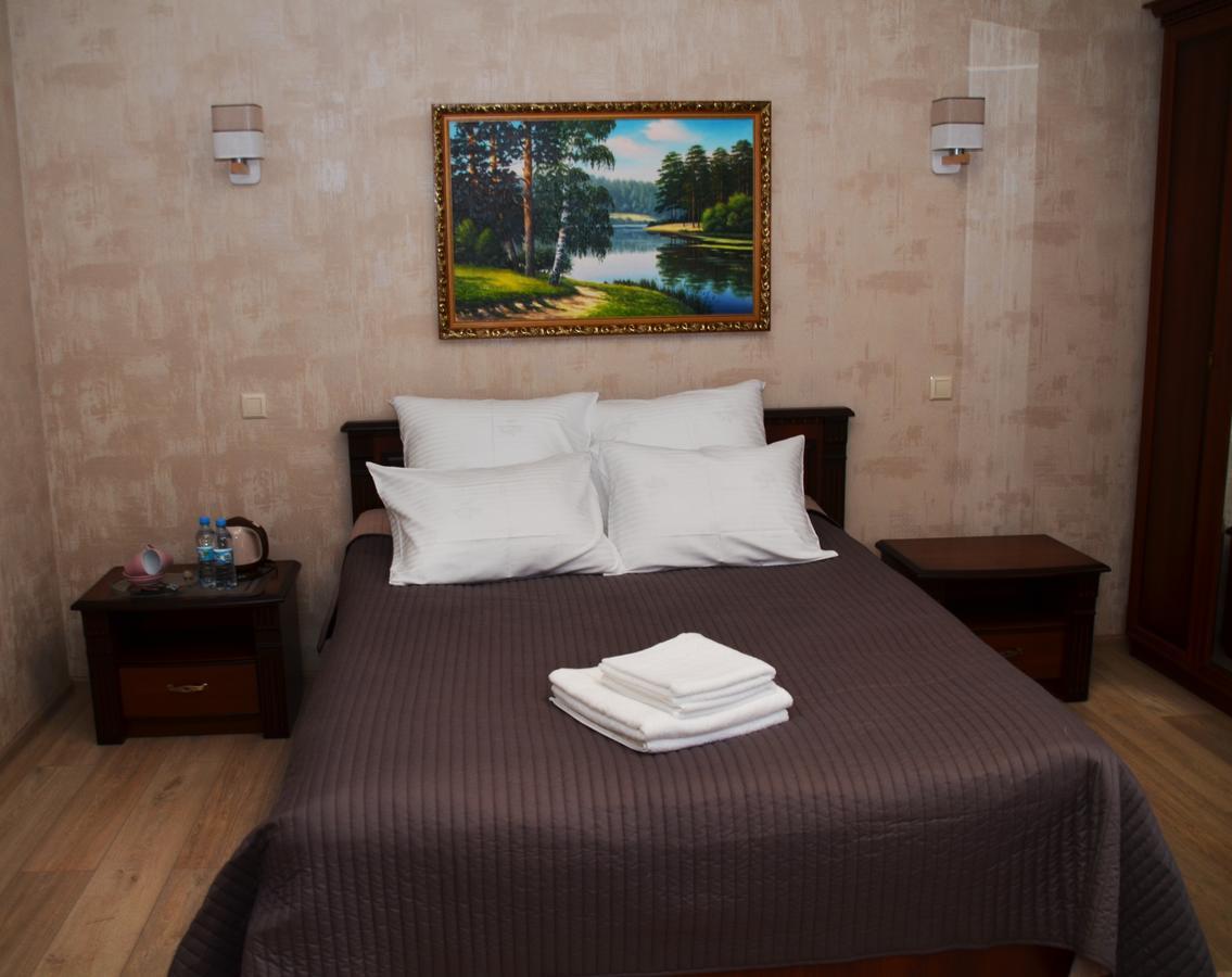 פולטבה Centralnyi Hotel מראה חיצוני תמונה