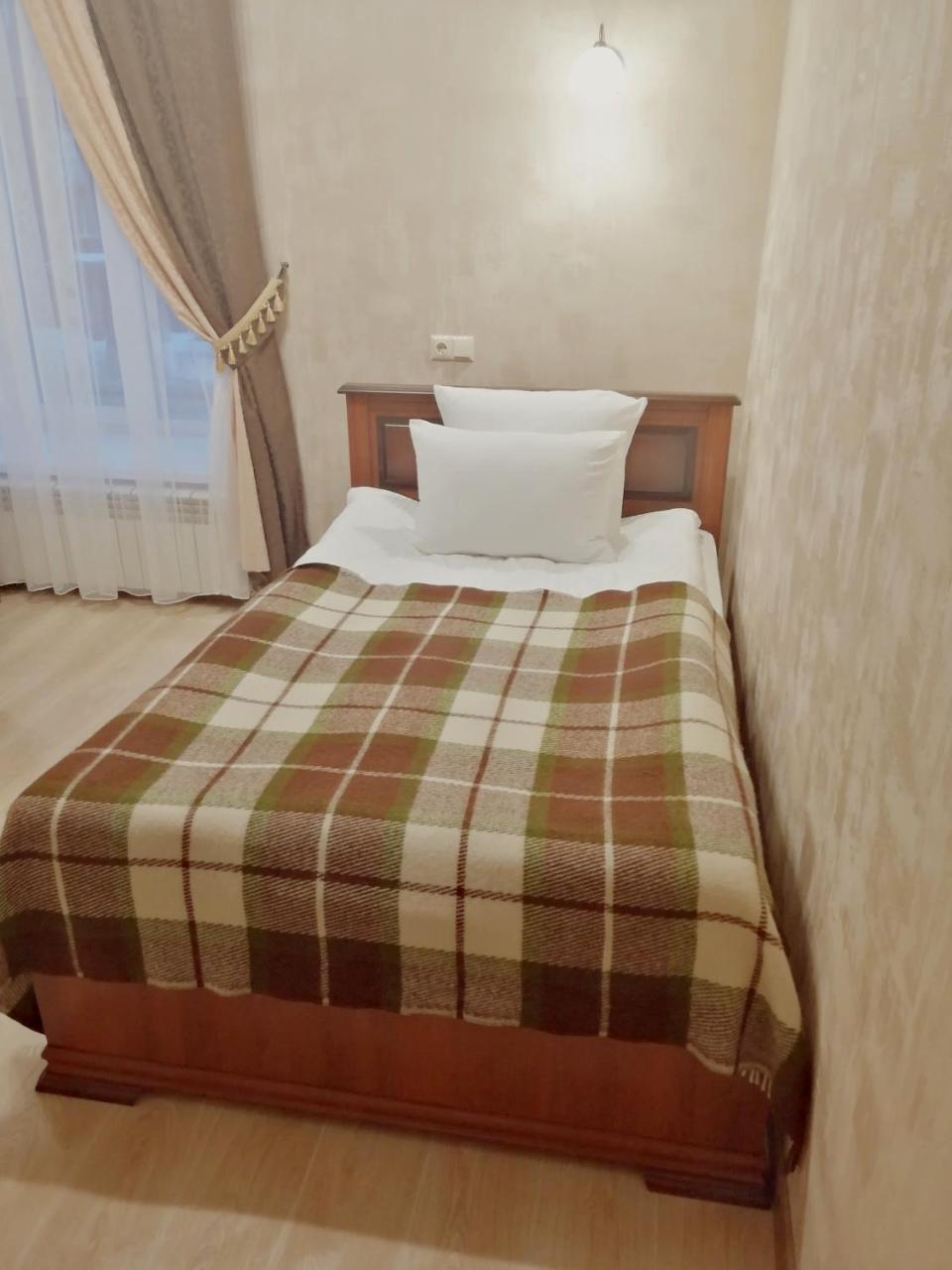 פולטבה Centralnyi Hotel מראה חיצוני תמונה